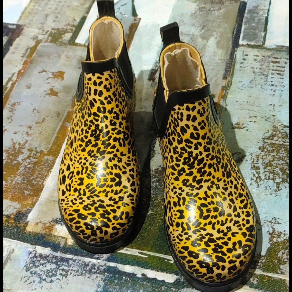 Just Be Cheetah Print Rain Boots🌧